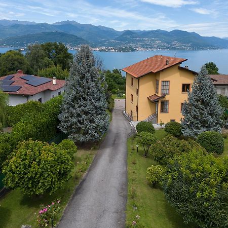 Casa Lilla - Lakeview Large Apartments With Garden Above Stresa Extérieur photo