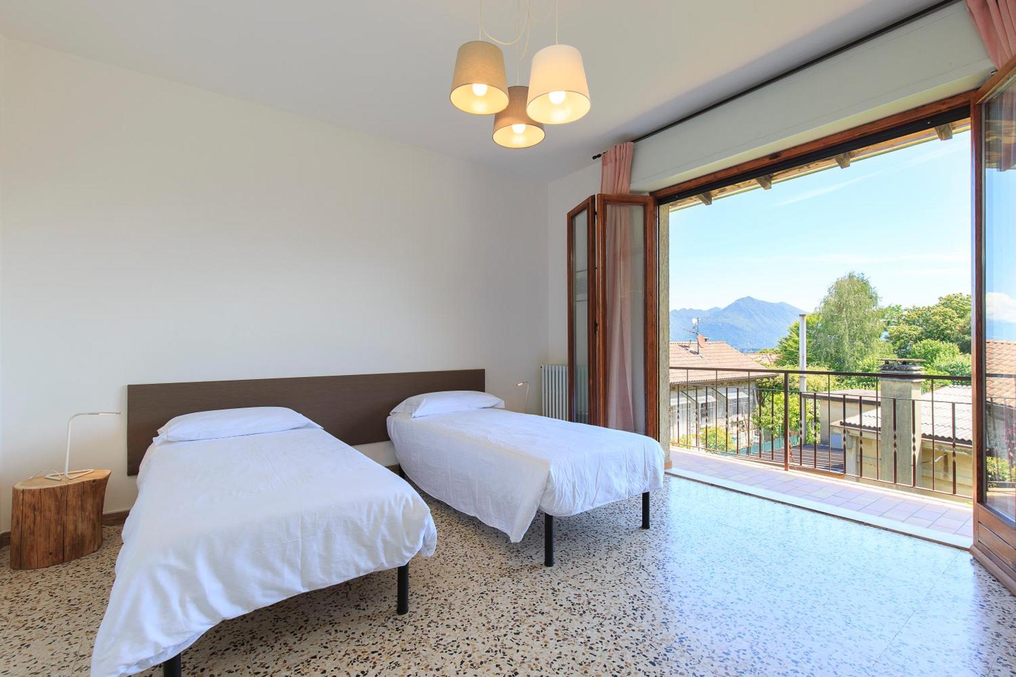 Casa Lilla - Lakeview Large Apartments With Garden Above Stresa Extérieur photo